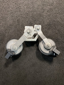 2018 Mercedes E63s AMG Signal Horns W/ Bracket OEM