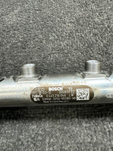 CK5Q9D280AB 2018 Land Rover Discovery 3.0L Diesel Fuel Rail Pipe OEM CK5Q9D280AB