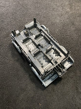 15092625 2007-2009 Chevrolet Yukon Denali Engine Fuse Box OEM 15092625