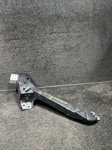 670003854 2013-2024 Maserti Quattroporte Right Radiator Core Support Bracket OEM 670003854