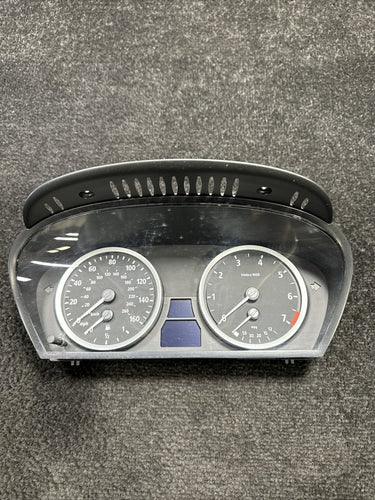 6983147 2007 BMW 550i Speedometer Cluster Gauge OEM 6983147
