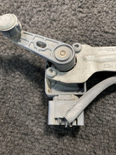 A0009053704 18-20 Mercedes E63 AMG-S Rear Suspension Headlight Height Sensor OEM A0009053704