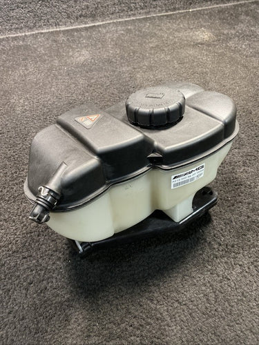 A2135004600 2018 Mercedes E63s AMG Engine Cooling Expansion Tank OEM A2135004600