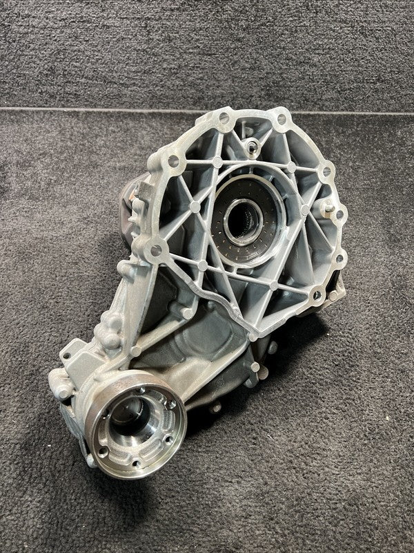 06730097670 2014 Maserati Quattroporte Transfer Case OEM 06730097670
