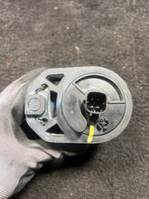 105723500G 2018 Tesla Model S Auxiliary Electric Water Pump OEM 105723500G