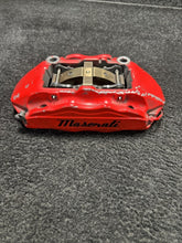 2017 Maserati Ghibli Front Brake Calipers Set 4 Piston OEM Red