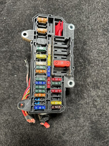 6113690058303 2008 BMW 750i Fuse Relay Junction Box Trunk Mounted OEM 6113690058303