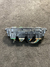 15910833 2007-2011 GMC Yukon Denali AC Heater Temperature Climate Control OEM 15910833