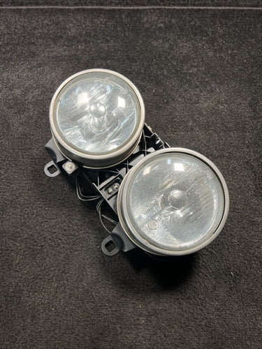 2002 Jaguar Vandenplas Right Side Halogen Headlight Lamp OEM