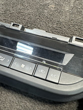 55900-0250 2014 Toyota Corolla AC Heater Climate Control Unit OEM 55900-0250