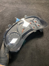 15140618 2006-2009 Chevrolet Trailblazer Speedometer Gauge Cluster OEM 15140618