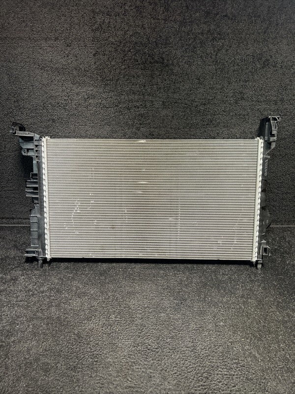 32224828 2019 Volvo XC90 Front Engine Cooling Radiator OEM 32224828