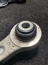 2015 Maserati Ghibli Rear Left Control Arm Set OEM