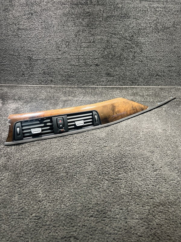 9218552 2016 BMW 335Xi GT Front Dash Air Vent W/ Wood Trim OEM 9218552