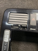 275003NH0C 13-17 Nissan Leaf Dash Display Screen Climate Control Trim Bezel OEM 275003NH0C