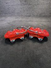 1044642-00-D 17-24 Tesla Model 3 Front Left & Right Brake Calipers Red Pair OEM 1044642-00-D