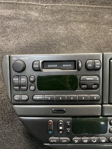 XR8F-18K878-DFLGR 1999-2002 Jaguar S-type Stereo Radio Climate Control Set OEM XR8F-18K878-DFLGR