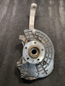 2014 Maserati Ghibli Front Left Spindle Knuckle Wheel Hub OEM