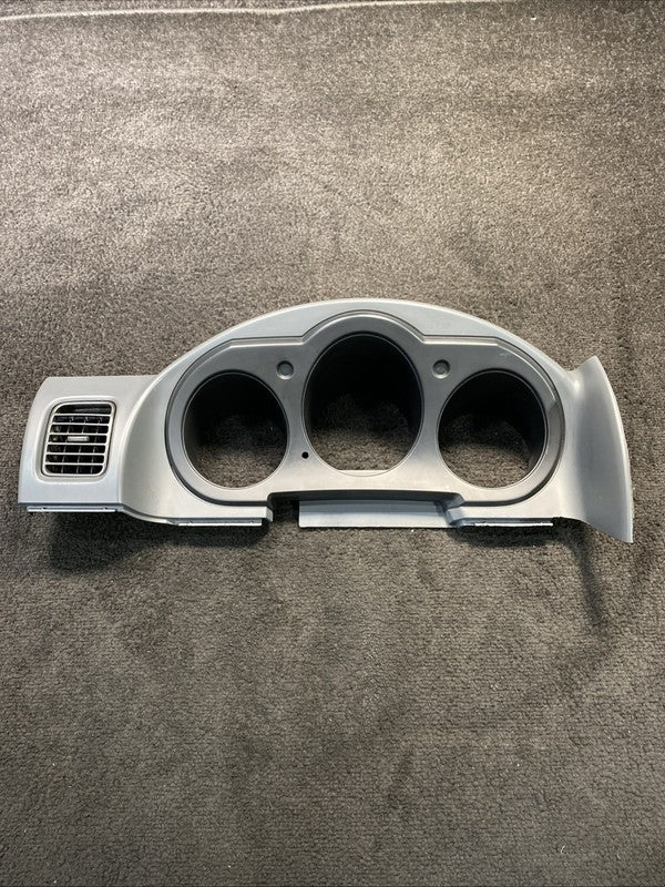 68240 7Z60 02-04 Nissan Xterra Speedometer Instrument Cluster Trim Bezel OEM 68240 7Z60