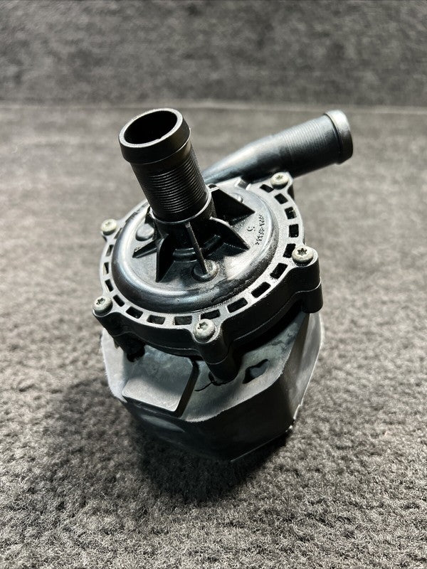 13534800G 2018 Tesla Model S Electric Water Coolant Pump OEM 103534800G