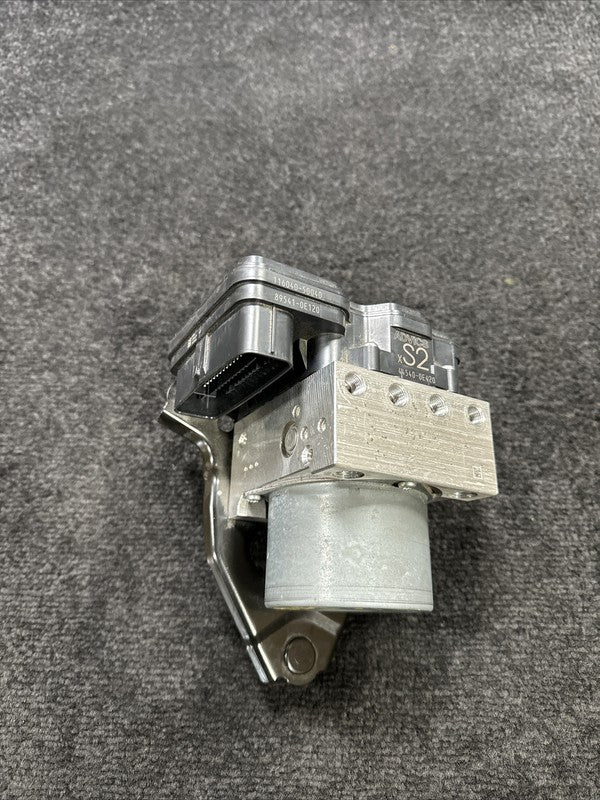44540-0E420 2020 Toyota Highlander Anti Lock ABS Brake Pump OEM 44540-0E420