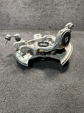 32217287 2019 Volvo XC90 Rear Right Spindle Knuckle Wheel Hub Bearing OEM 32217287