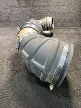 2047760 2019 Kenworth T880 MX-13 Paccar Turbo Connection Pipe OEM 2047760