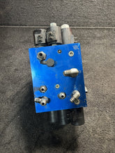 Raymond Hydrolic Manifold 1071691/007 REV J Fluid Power Sales P/N 244792DG