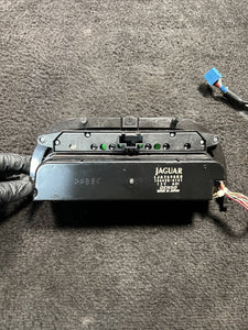 2002 Jaguar Vandenplas Front Dash AC Heater Climate Control Panel OEM 146306141