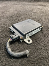 88162-0W201 2016-2019 Lexus RC300 RC350 Rear Blind Spot Radar Sensor Module OEM 88162-0W201