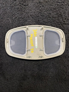 2322 Z8813 2002-2007 Saturn Vue Equinox Overhead Center Dome Roof Light Cover Lens OEM