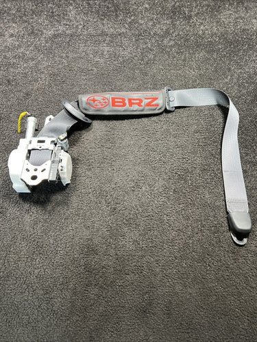 2023 Subaru BRZ Front Right Seatbelt Retractor Assembly OEM