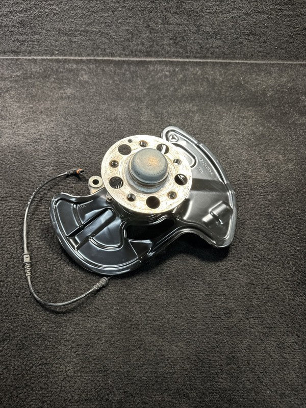 A2044202544 08-20 Mercedes SLK250 Front Left Spindle Knuckle Wheel Hub OEM A2044202544