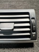 2013 BMW X5 Front Center Dash Air Vent W/ Hazard Switch OEM