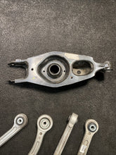 2015 Maserati Ghibli Rear Left Control Arm Set OEM