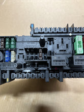 A1729000614 2017-2020 Mercedes W172 SLC SLK Body Control Module Fuse Relay Box  OEM