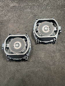 9218695 2013 BMW X5 Floor Subwoofer Speaker Set Front LH & RH Side OEM
