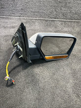 2009 Ford Expedition Front Right Power Fold Door Mirror Heated OEM White