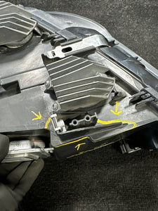720325619 2013 BMW F10 M5 Right Side Xenon Headlight Lamp AFS OEM 720325619