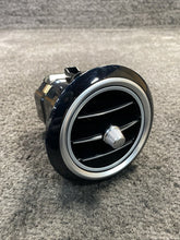 A2138308000 2018 Mercedes E63s AMG Front Dash A/C Air Vent OEM A2138308000