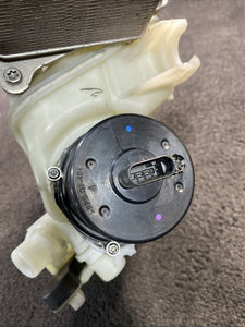 1097015-00-K 17-23 Tesla Model 3 Coolant Reservoir Expansion Tank Chiller Pump OEM 109701500K