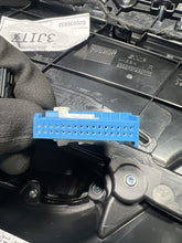 2018 Audi S4 Front Right Door Panel Assembly W/ Out Trim OEM Black