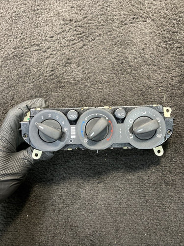 CM5T-19980-AE 2012-2014 Ford Focus HVAC AC Heat Climate Control OEM CM5T-19980-AE