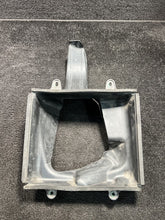 670004139 2017 Maserati Ghibli 3.0L Front Right Intercooler Duct Shroud OEM 670004139