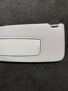 39874925 2003-2006 Volvo XC90 Sun Visors Gray W/ Homelink & Mirror Light Pair Set OEM