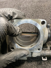 X43-9F991-CC 2002-2008 Jaguar X-Type Engine Throttle Body Assembly OEM X43-9F991-CC