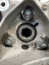 1044411-00-F 17-23 Tesla Model 3 Rear Left Knuckle Spindle Hub & Dust Shield OEM 1044411-00-F