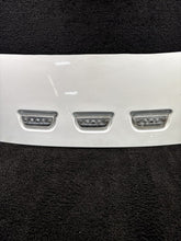 2019 Kenworth Construction T880 Roof Fairing Wind Deflector W/ Lights White