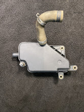 2118312 2019 Kenworth T880 MX-13 Paccar Inlet Silencer OEM 2118312