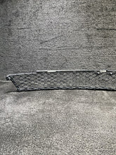 42790214 2025 Cadillac CT5-V Front Bumper Lower Grille OEM 42790214